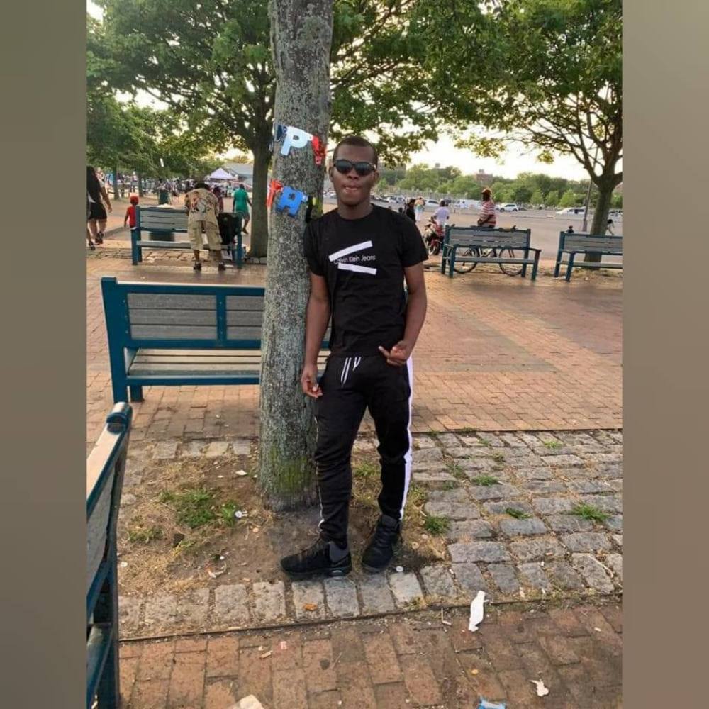 Meet your Posher, Ezekiel